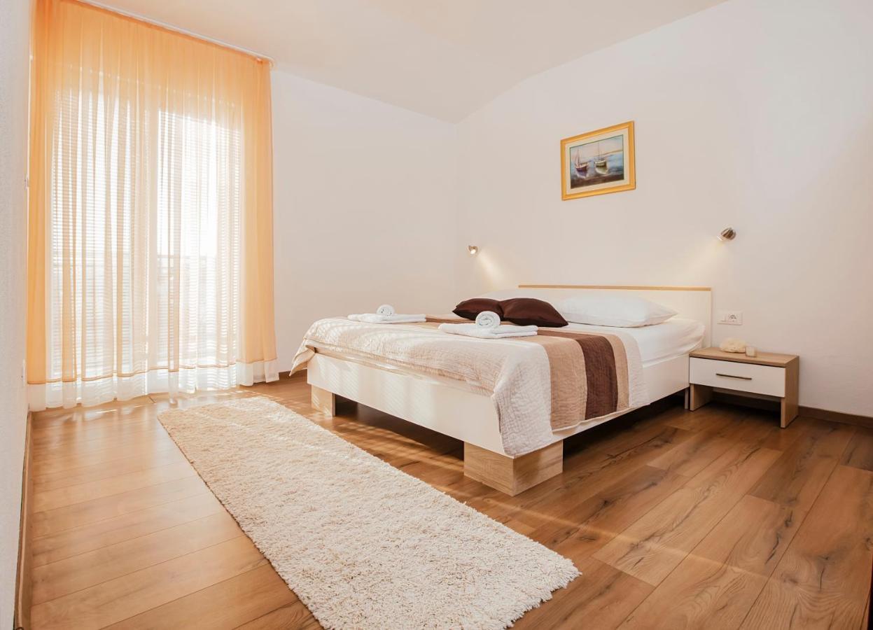 Apartments Kolovrat Ποντστράνα Εξωτερικό φωτογραφία