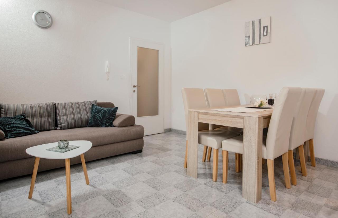 Apartments Kolovrat Ποντστράνα Εξωτερικό φωτογραφία
