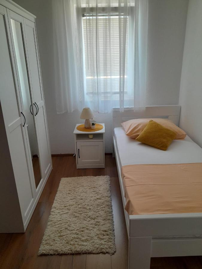Apartments Kolovrat Ποντστράνα Εξωτερικό φωτογραφία
